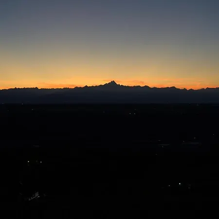 Апартаменты Tra Langhe E Monviso *