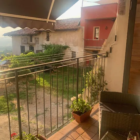 Tra Langhe E Monviso Appartamento *