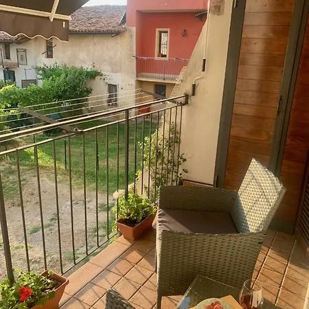 Tra Langhe E Monviso Appartamento *